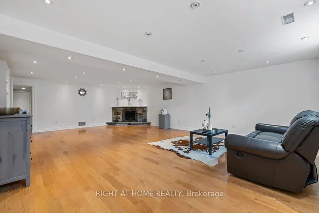 Additional image 38 of 14 Downpatrick Cres