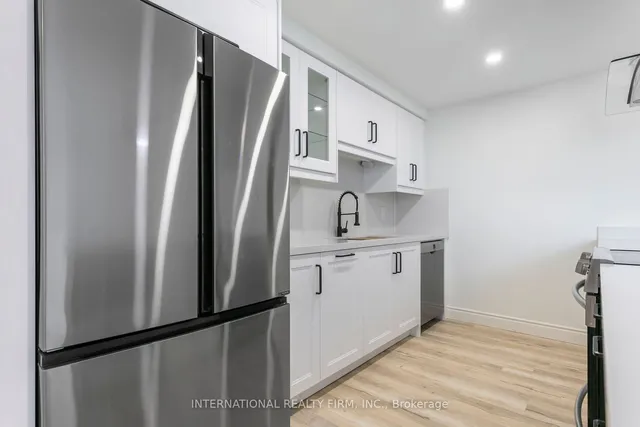 Additional property image - 60 Southport St Unit 818