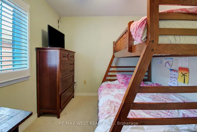Additional property image - 2145 Country Club Dr Unit 6