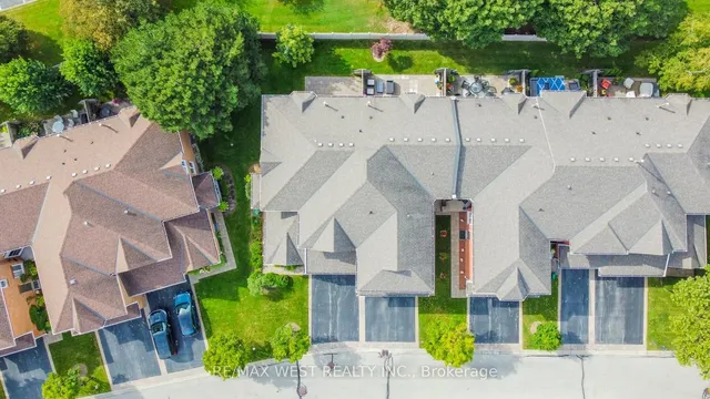 Additional property image - 2145 Country Club Dr Unit 6