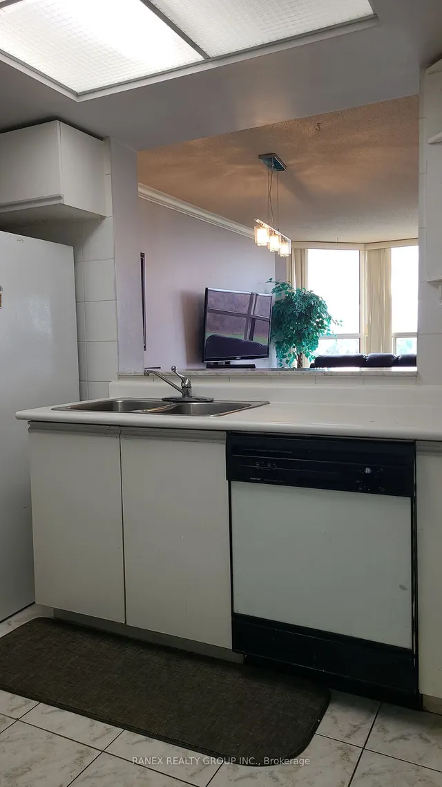 Additional property image - 6 Humberline Dr Unit 620