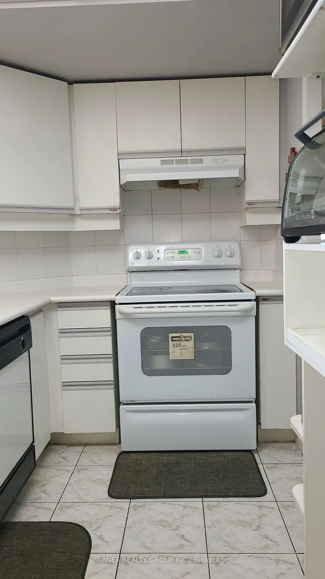 Additional property image - 6 Humberline Dr Unit 620