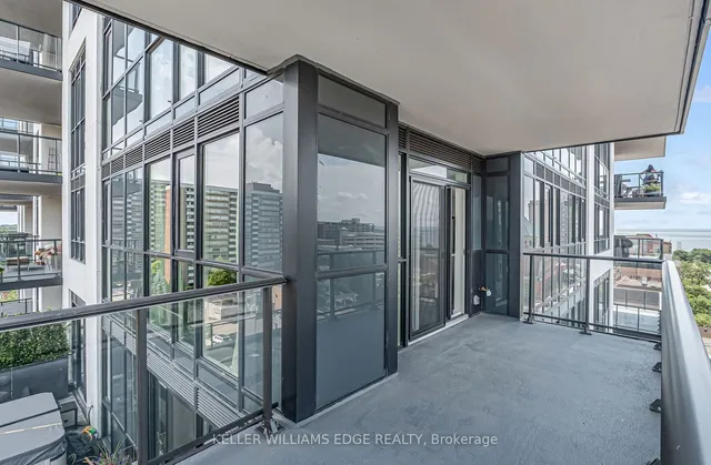 Additional property image - 2007 James St Unit 707