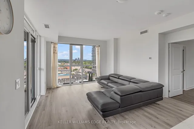 Additional property image - 2007 James St Unit 707