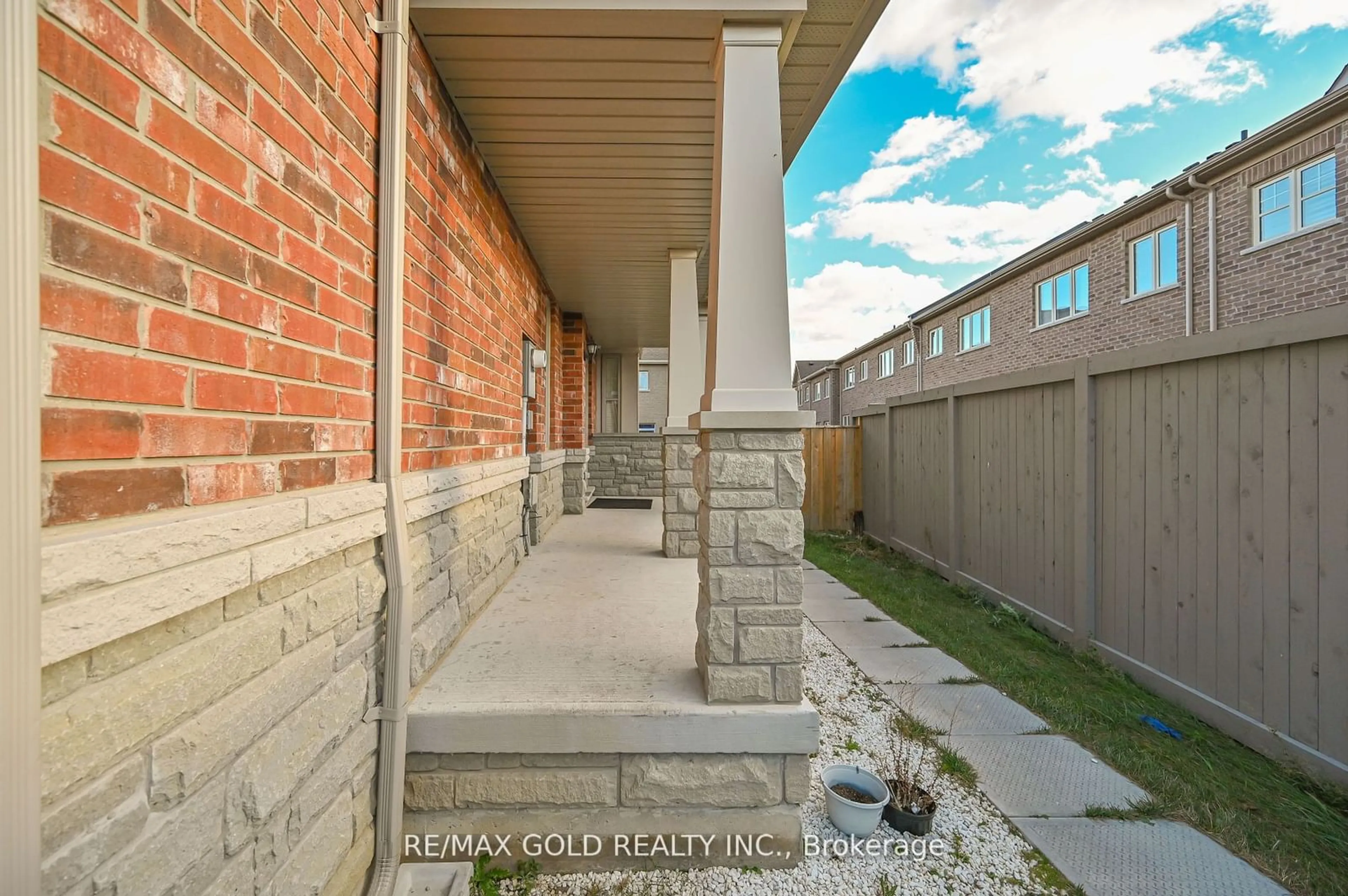 Patio, the fenced backyard for 101 Finegan Circ, Brampton Ontario L7A 4Z9