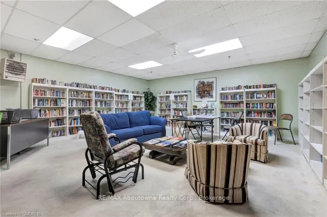 Additional image 5 of 1359 WHITE OAKS Blvd Unit 202