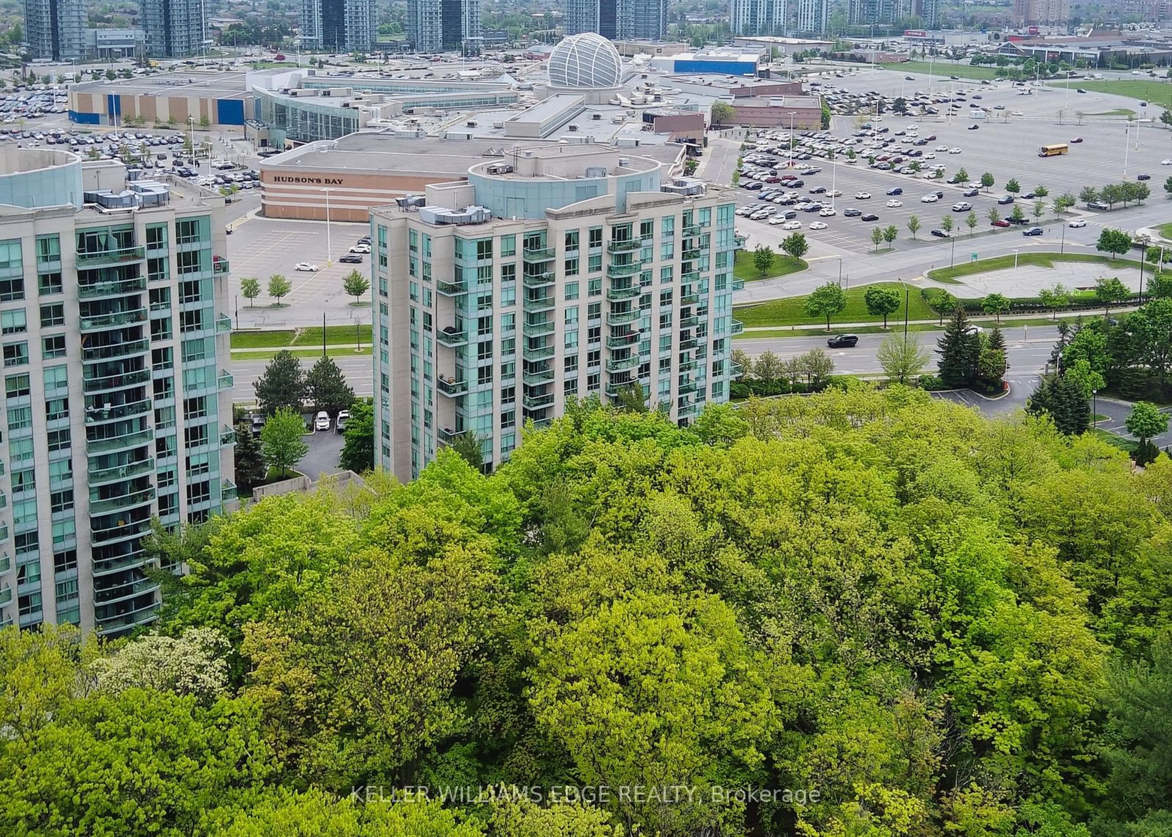 A pic from exterior of the house or condo, the view of city buildings for 2585 Erin Centre Blvd #802, Mississauga Ontario L5M 6Z7