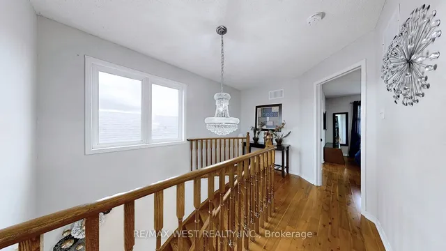 Additional property image - 10 Via Cassia Dr