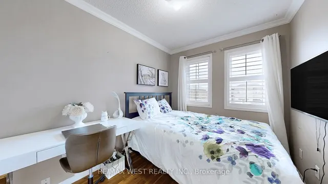 Additional property image - 10 Via Cassia Dr