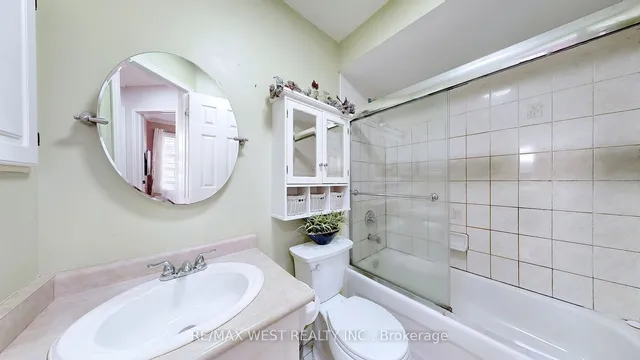 Additional property image - 10 Via Cassia Dr