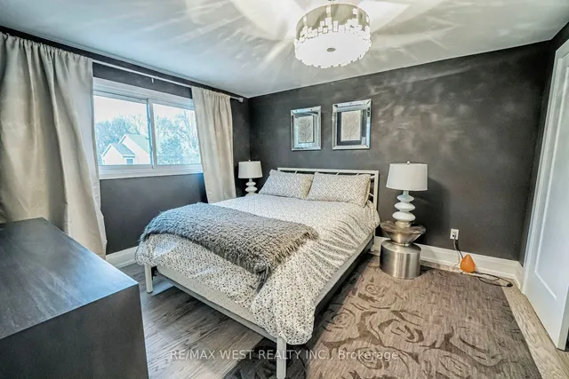 Additional property image - 680 Powell Crt