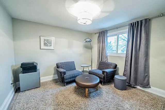Additional property image - 680 Powell Crt