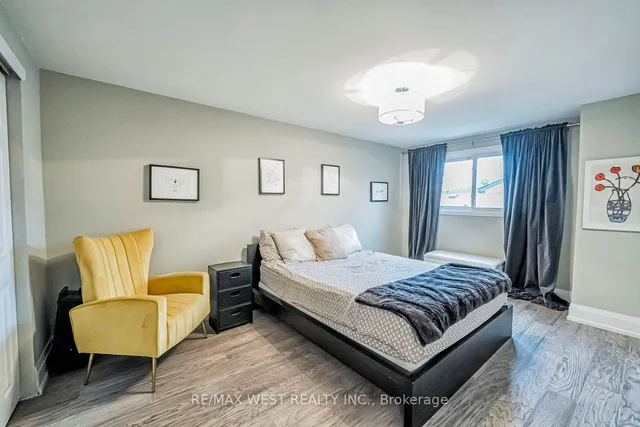 Additional property image - 680 Powell Crt