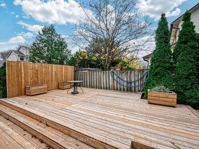 Additional property image - 680 Powell Crt