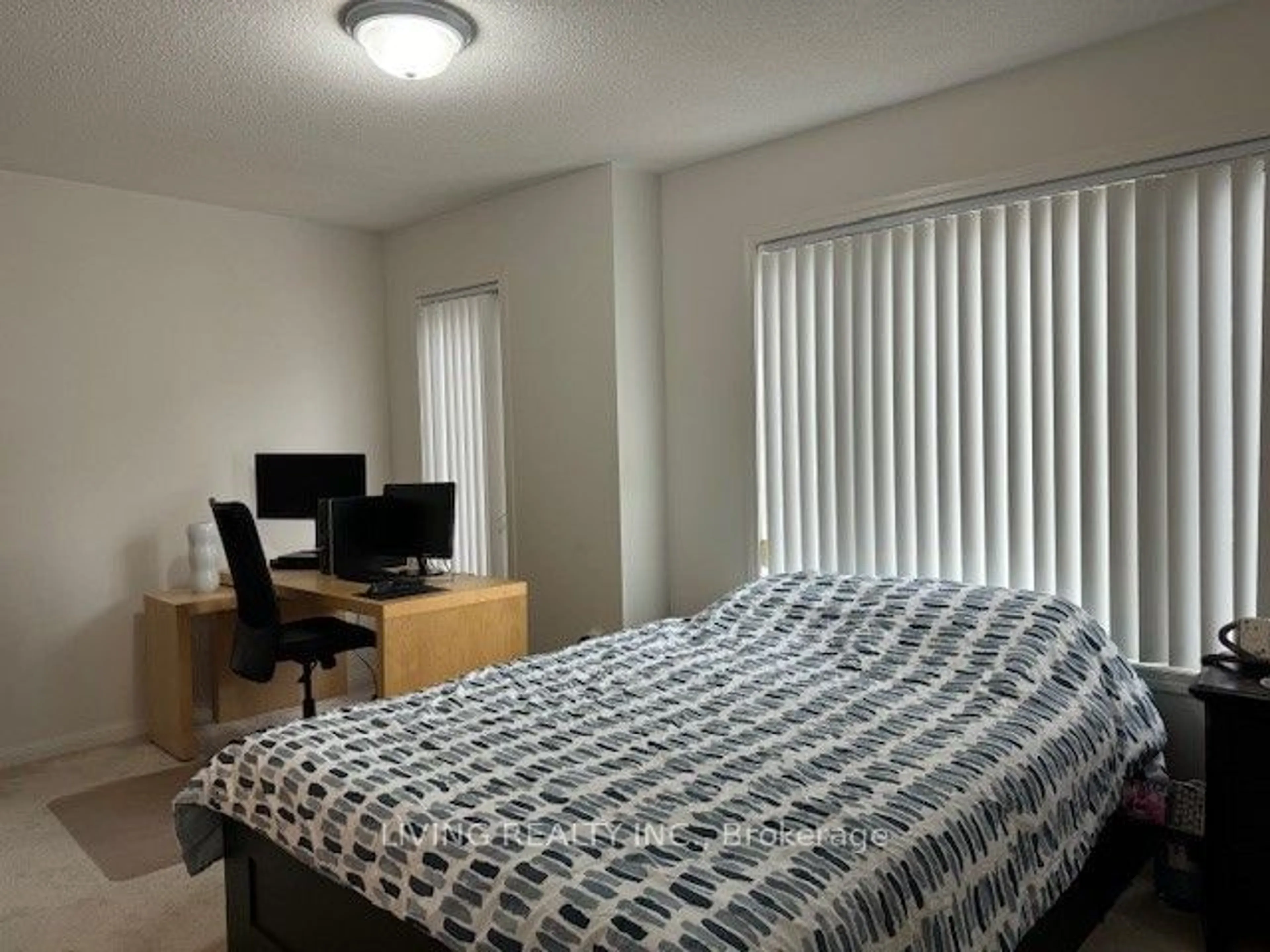 A pic of a room, unknown floor for 3120 Boxford Cres #6, Mississauga Ontario L5M 0X1