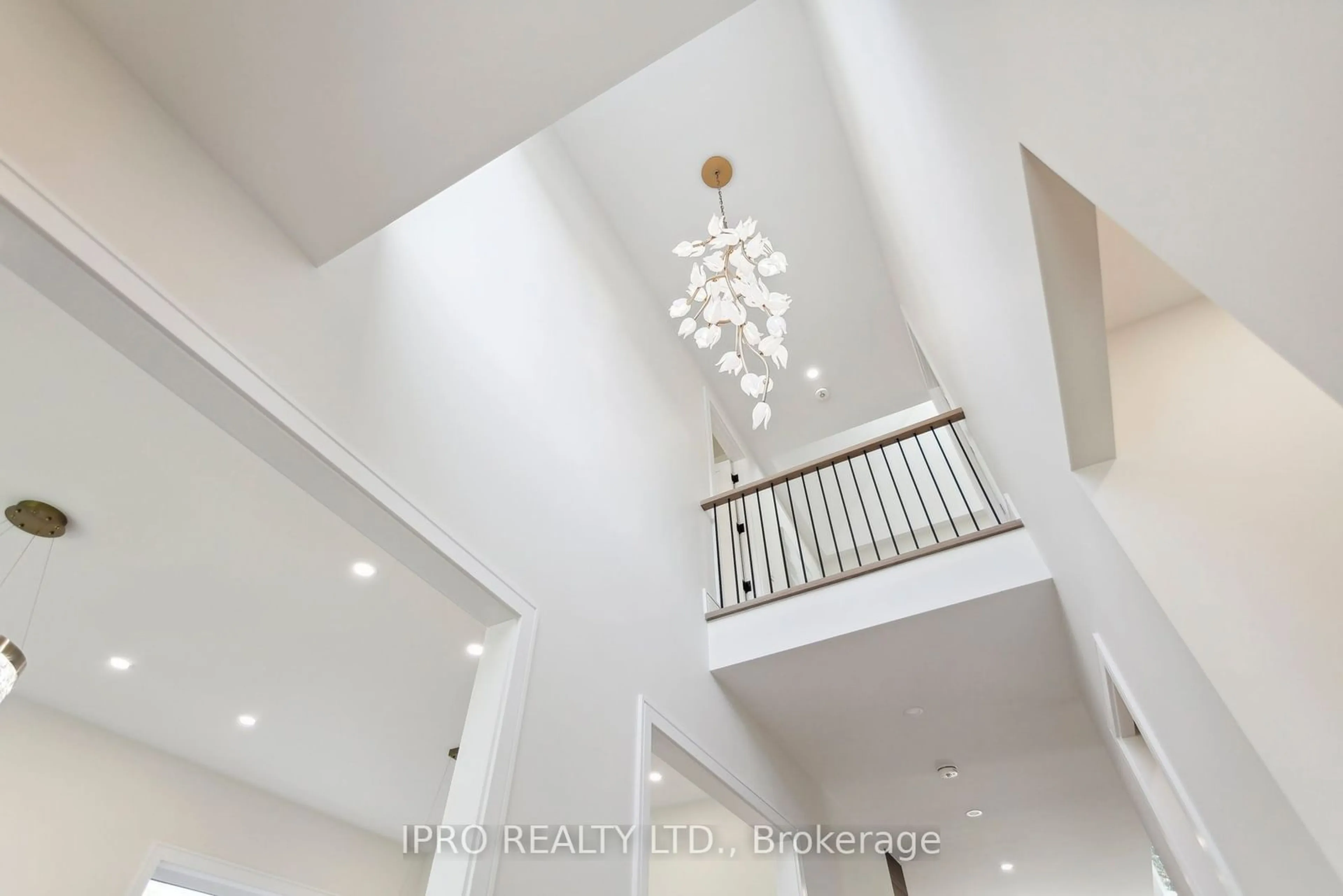 Indoor foyer, wood floors for 2082 Bridge Rd, Oakville Ontario L6L 2E9