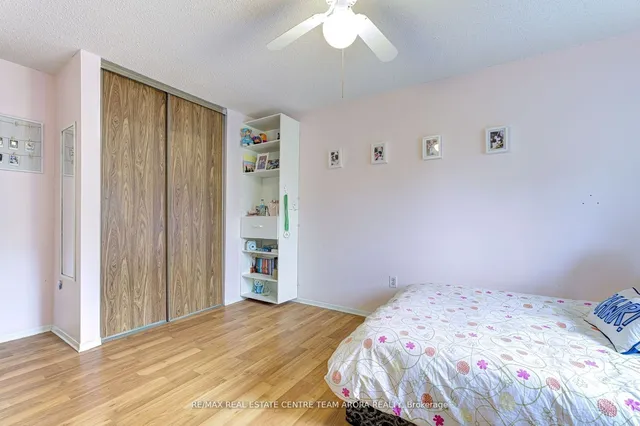 Additional property image - 284 Rimmington Dr