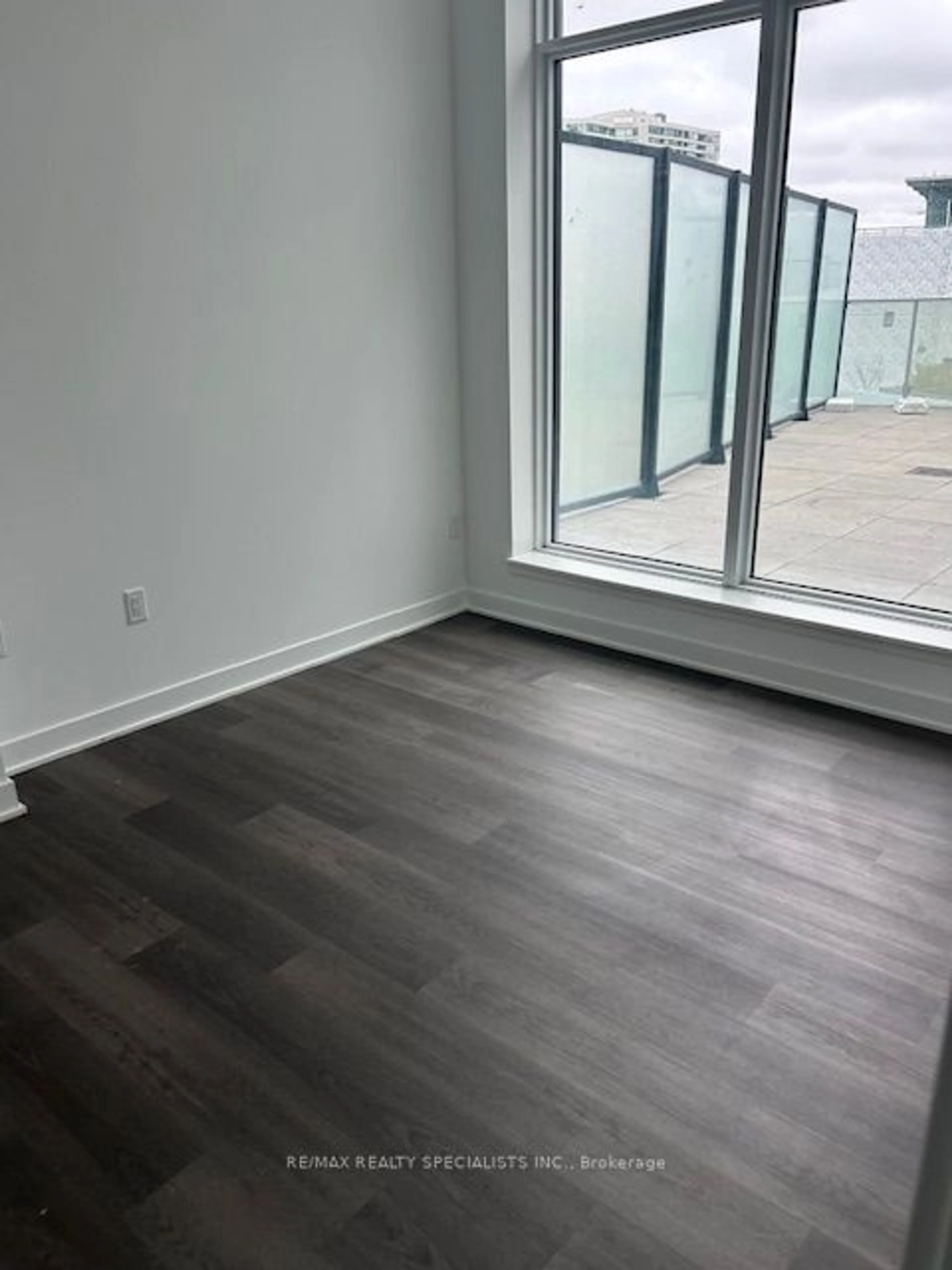 A pic of a room, not visible floor for 3900 Confederation Pkwy #501, Mississauga Ontario L5B 0K7