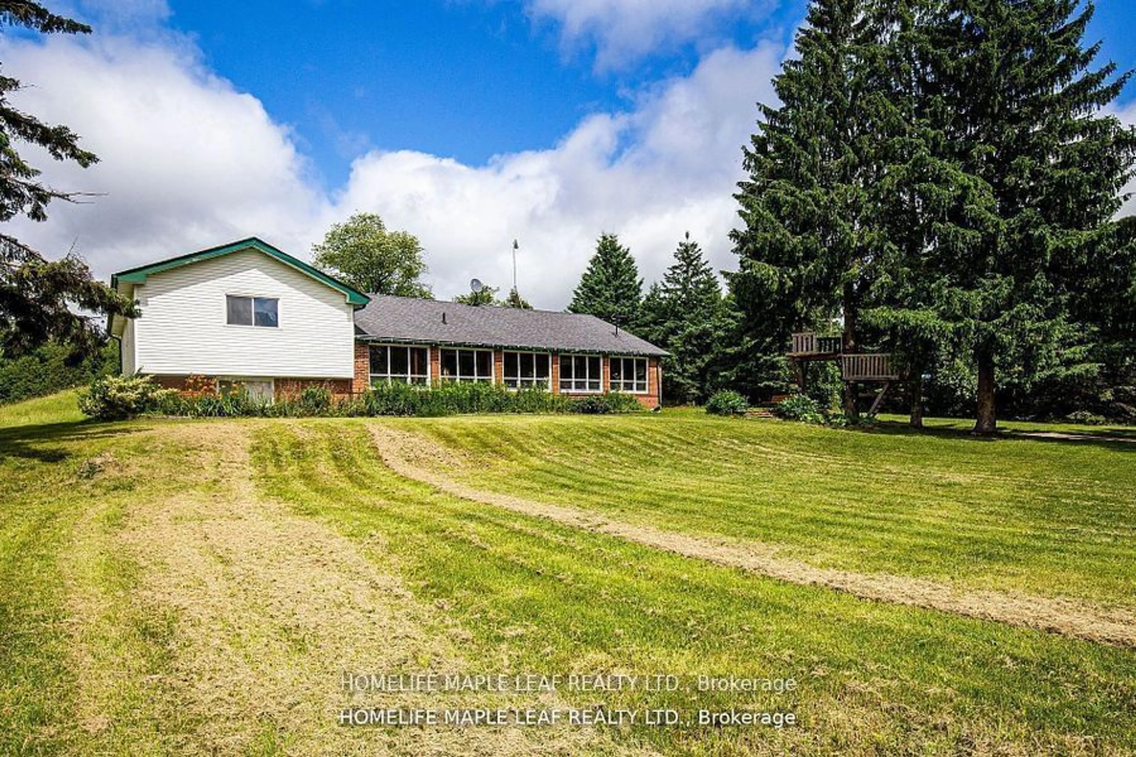 Frontside or backside of a home, the fenced backyard for 12629 Second Line, Milton Ontario L0P 1B0