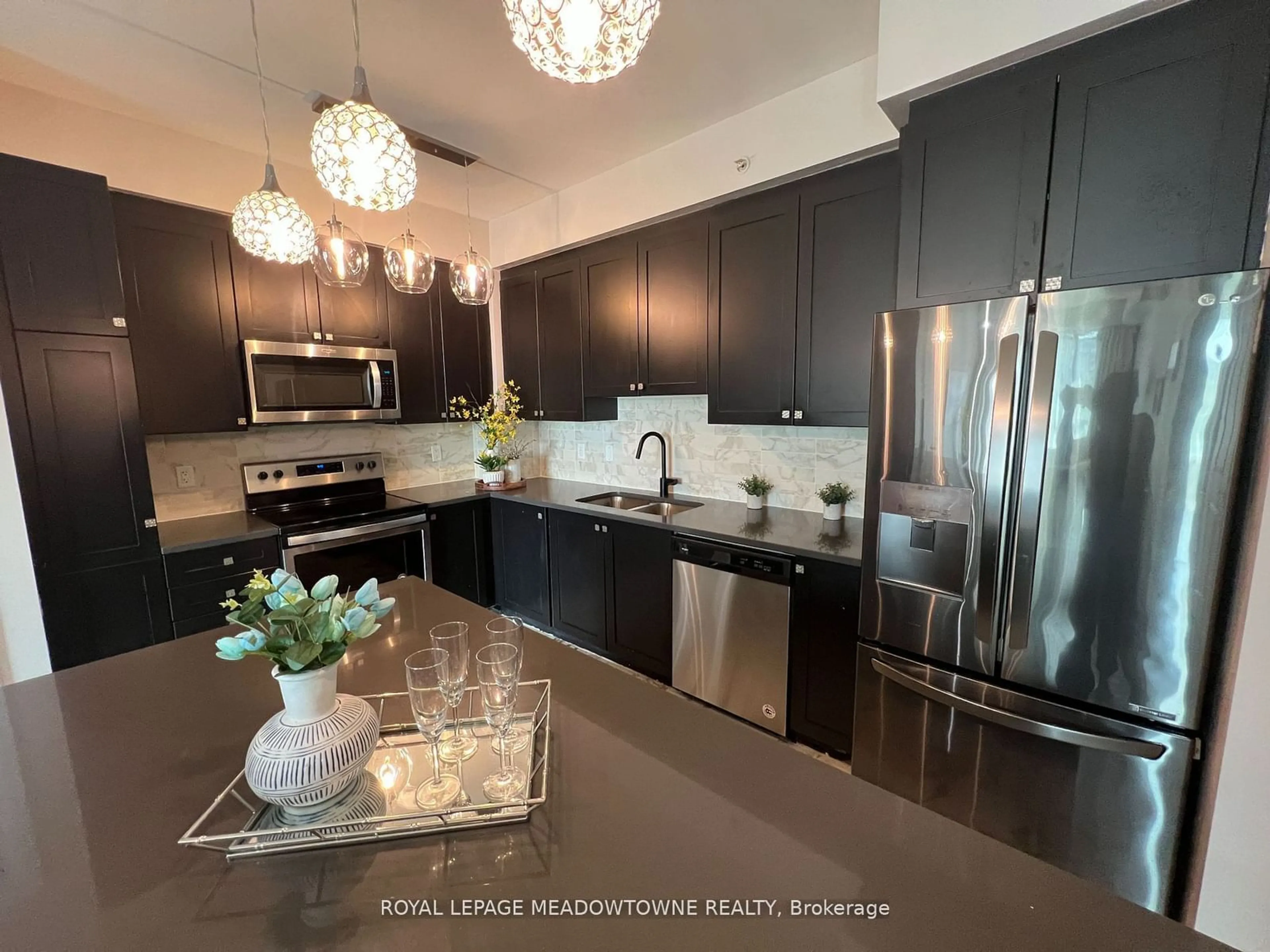 Open concept kitchen for 65 Yorkland Blvd #206, Brampton Ontario L6P 4M5