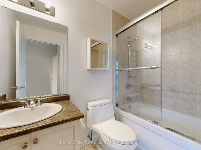 Additional property image - 2772 keele st St Unit 807