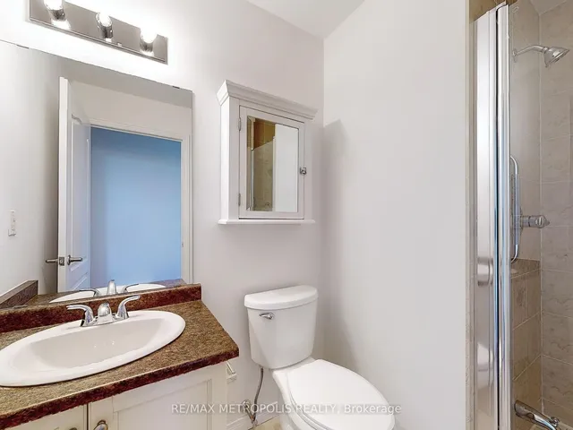 Additional property image - 2772 keele st St Unit 807