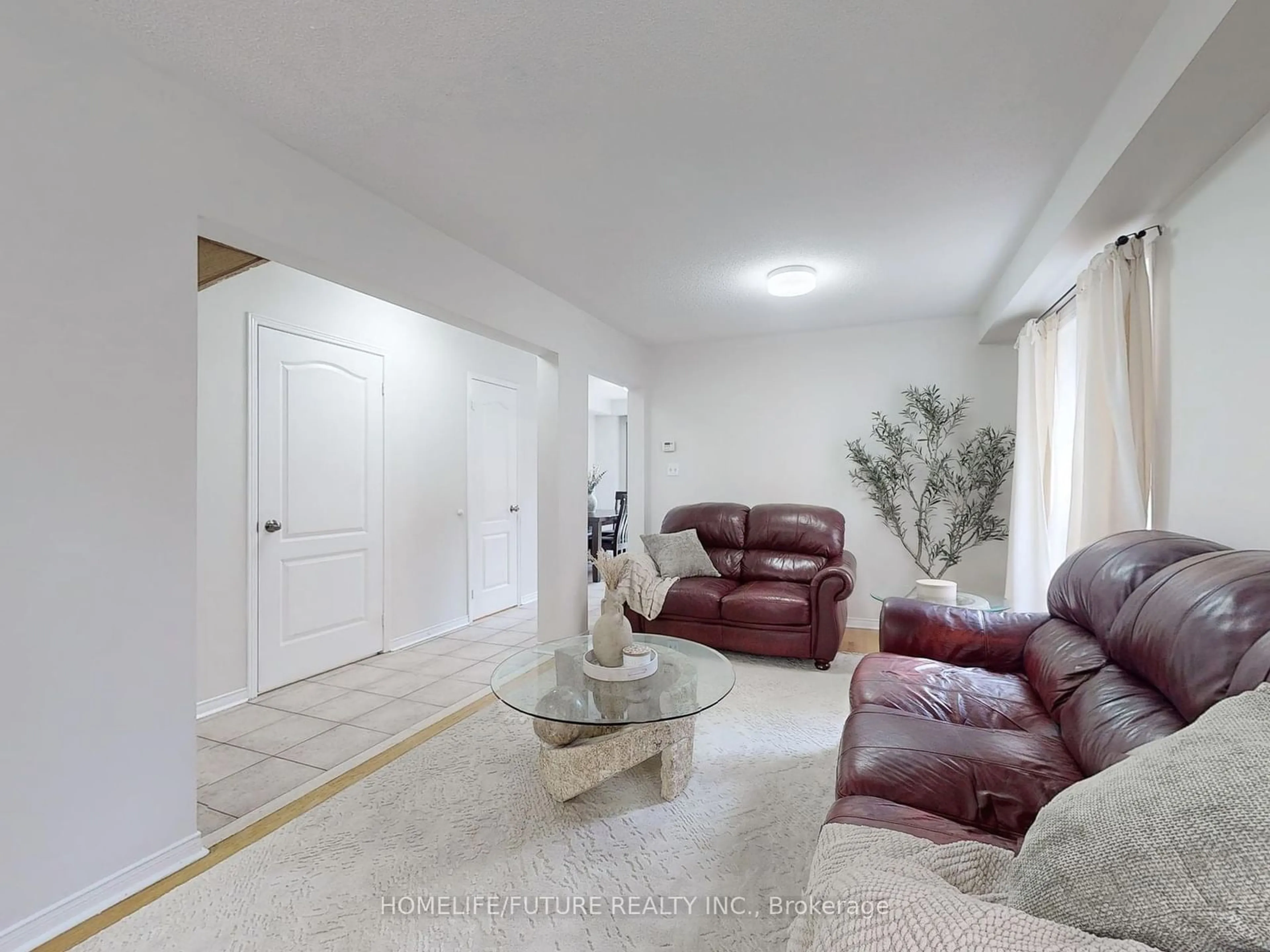 Living room, carpet floors for 62 Lonestar Cres, Brampton Ontario L7A 2G7