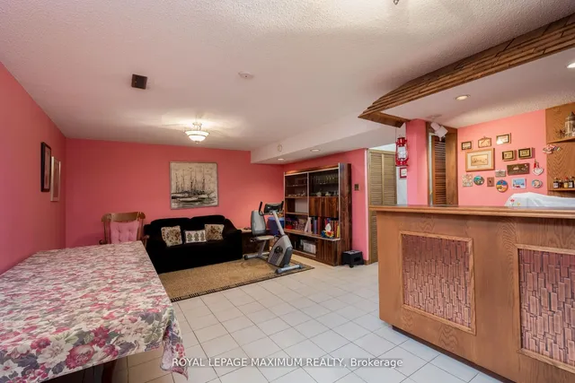 Additional property image - 44 Flagstick Crt
