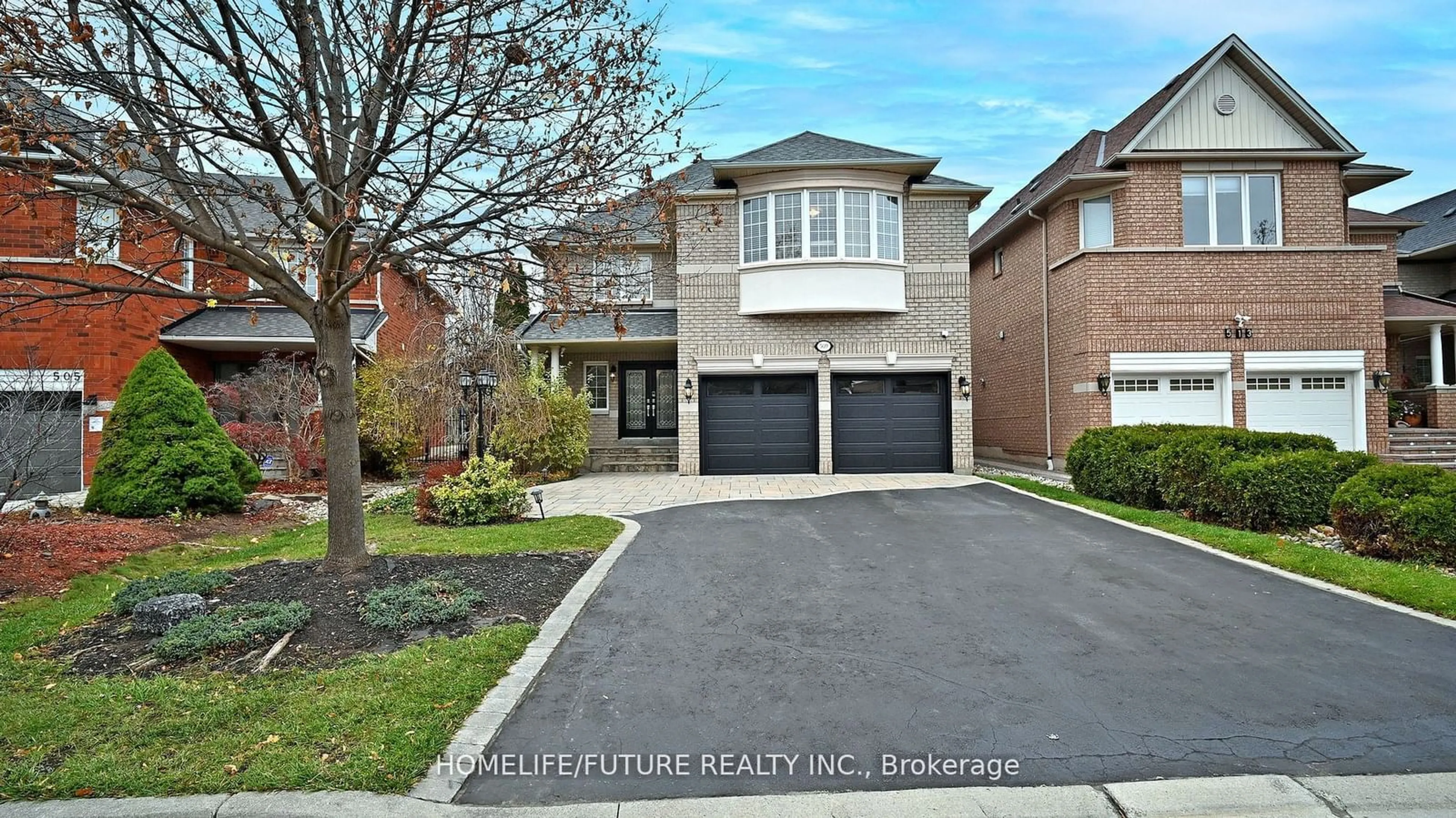 Home with brick exterior material for 509 Ravineview Way, Oakville Ontario L6H 6S9