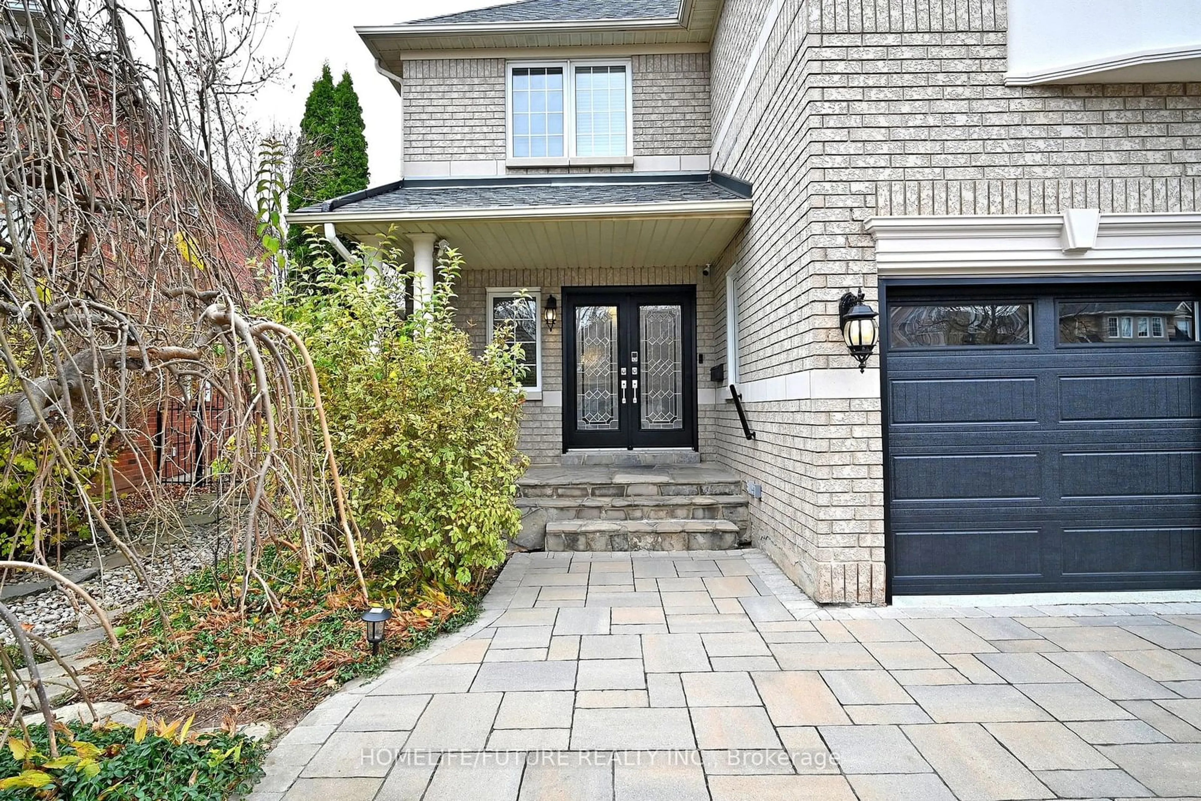 Home with brick exterior material for 509 Ravineview Way, Oakville Ontario L6H 6S9