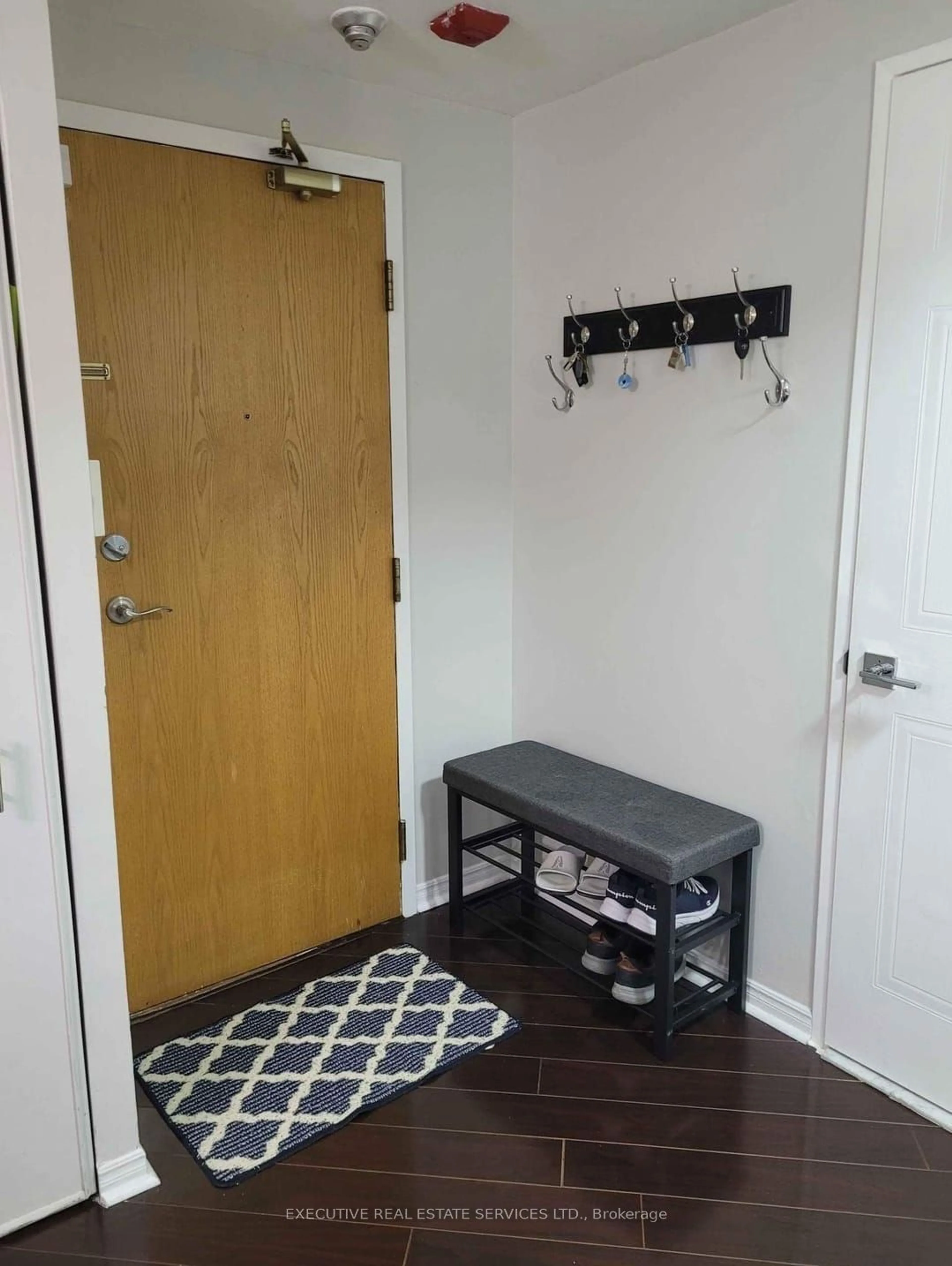 Indoor entryway, not visible floor for 8351 Mclaughlin Rd #136, Brampton Ontario L6Y 4H8