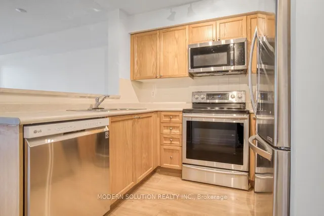 Additional property image - 7 Michael Power Pl Unit 1101
