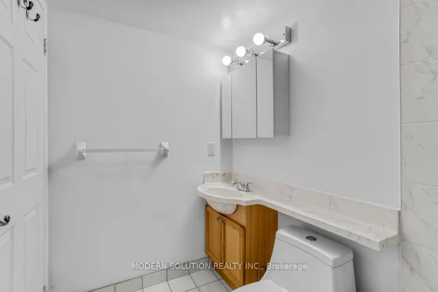 Additional property image - 7 Michael Power Pl Unit 1101