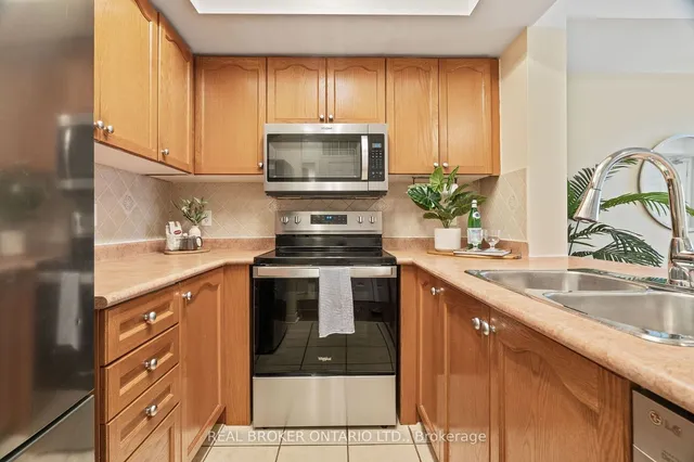 Additional property image - 3047 Finch Ave Unit 2066