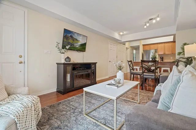 Additional property image - 3047 Finch Ave Unit 2066