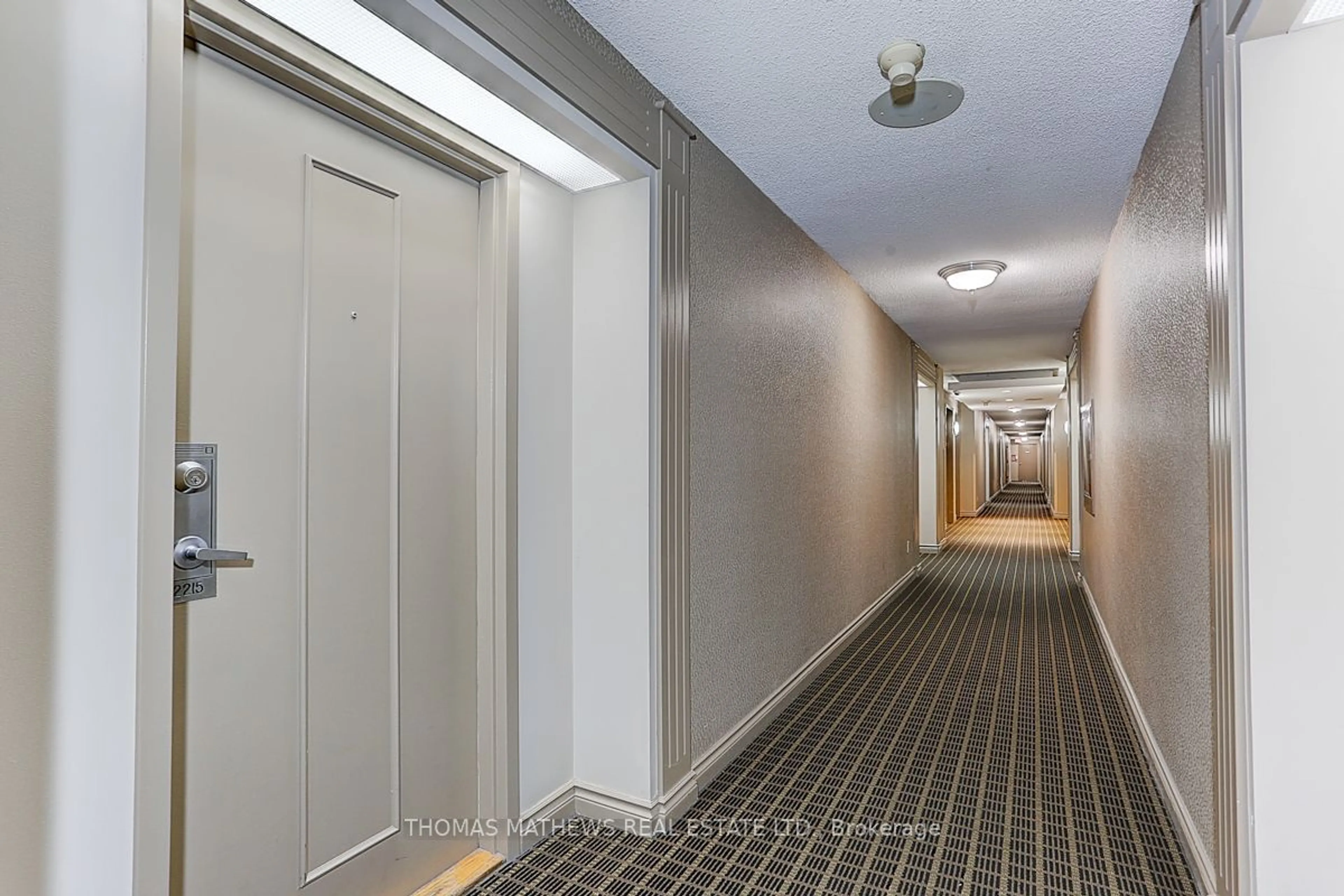 Other indoor space, unknown floor for 135 Hillcrest Ave #2215, Mississauga Ontario L5B 4B1