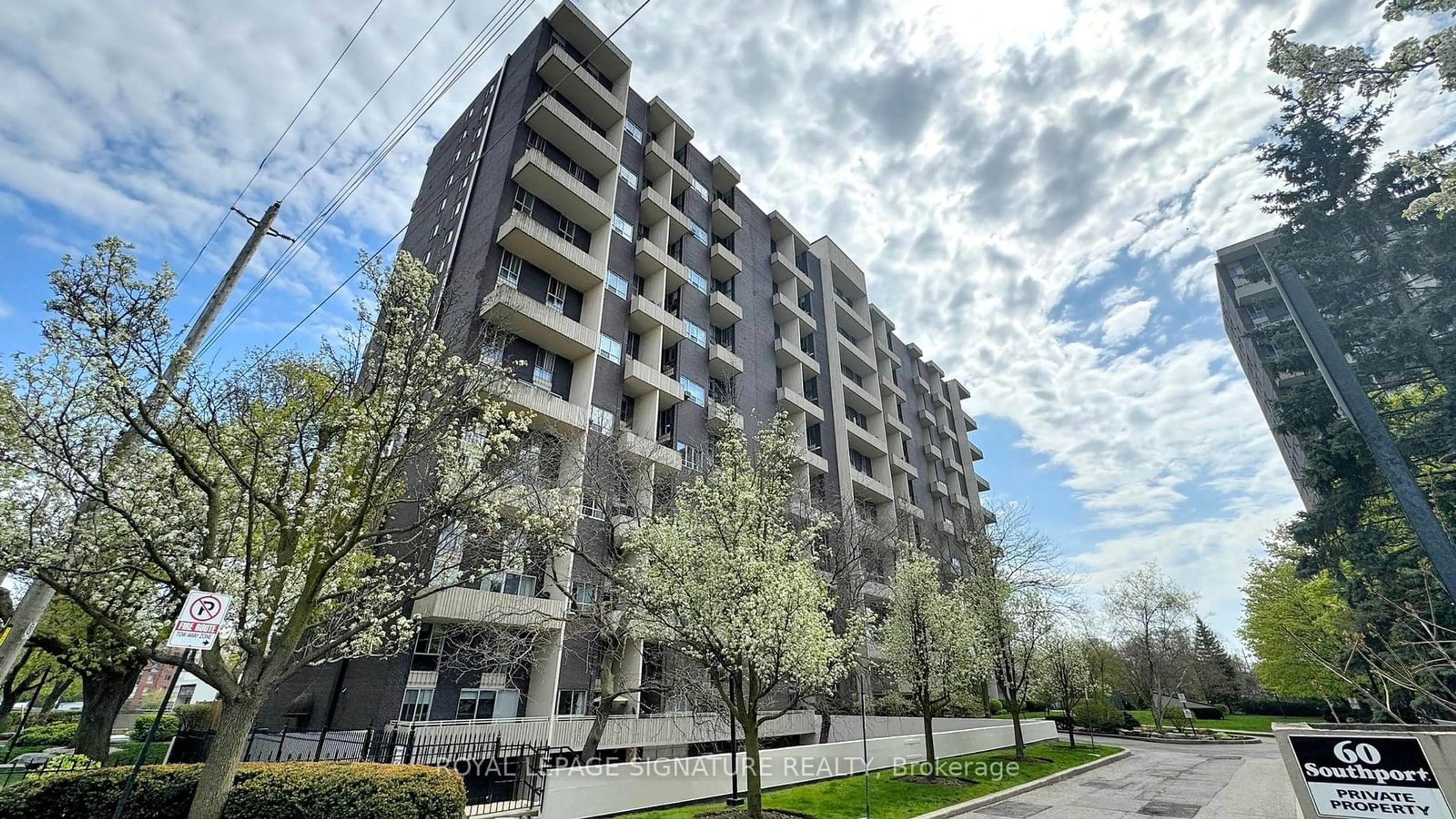 A pic from exterior of the house or condo, the front or back of building for 60 Southport St #724, Toronto Ontario M6S 3N4