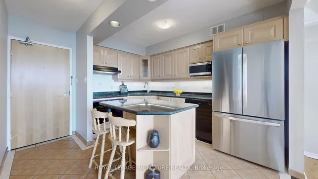 Additional property image - 60 Southport St Unit 724