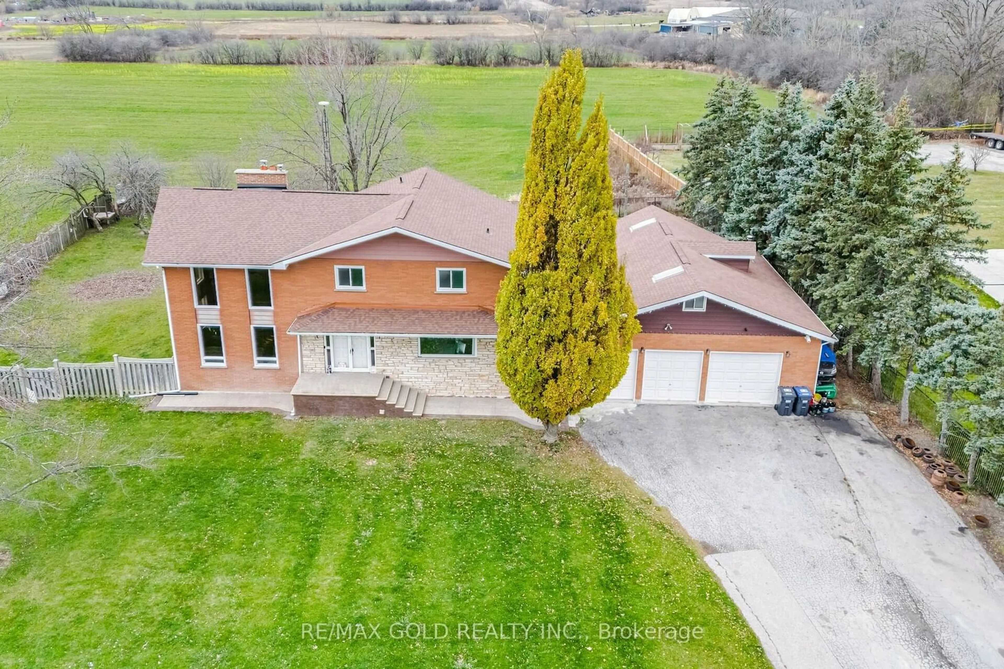 Frontside or backside of a home, the street view for 13080 Centreville Creek Rd, Caledon Ontario L7C 3A7