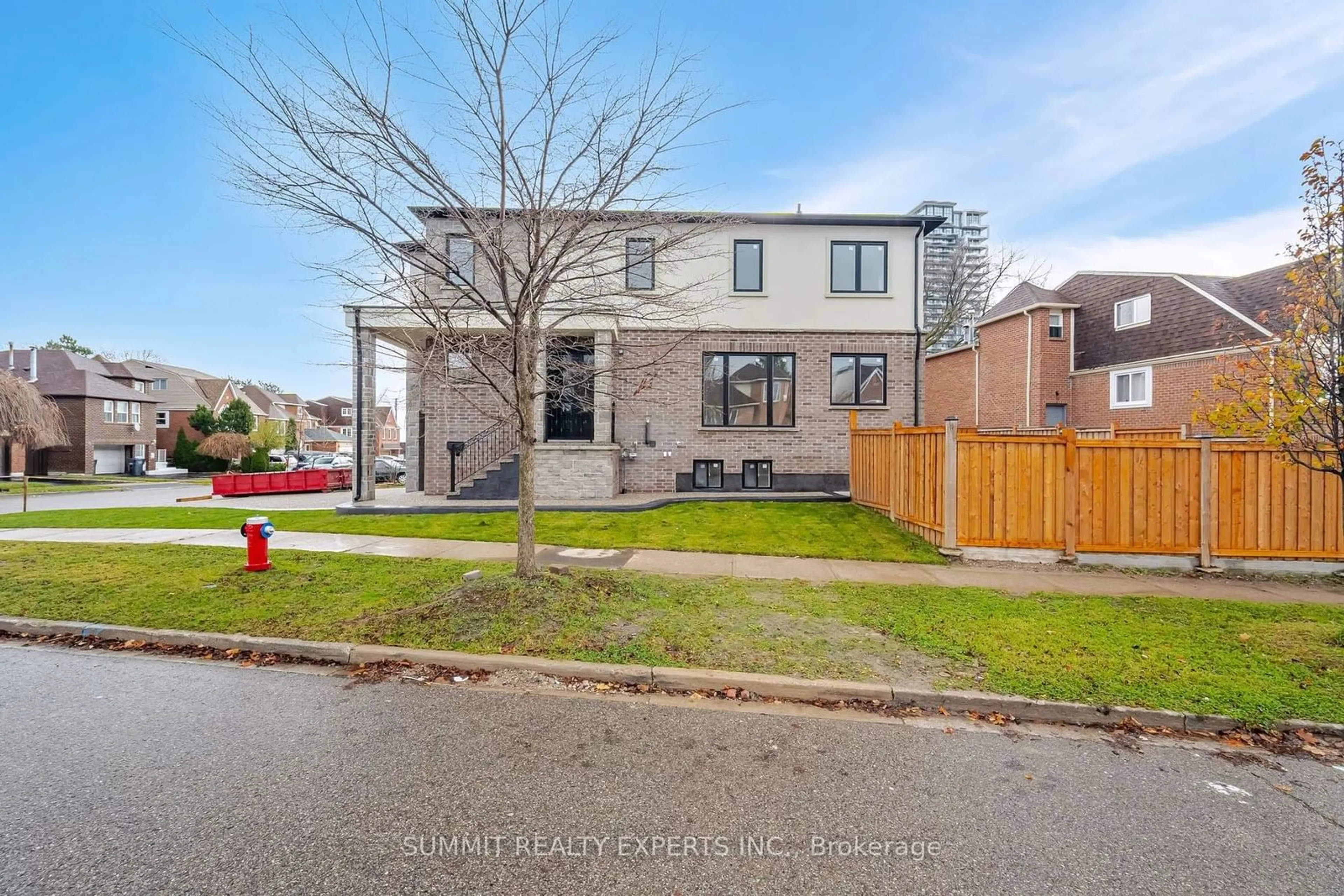 A pic from exterior of the house or condo, the fenced backyard for 9 Keewatin Gate, Brampton Ontario L6Y 2X1