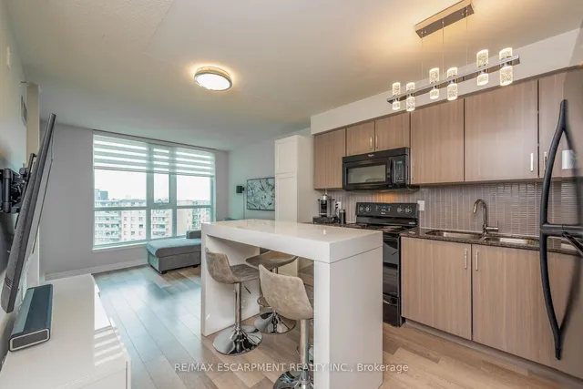 Additional property image - 80 Esther Lorrie Dr Unit 802