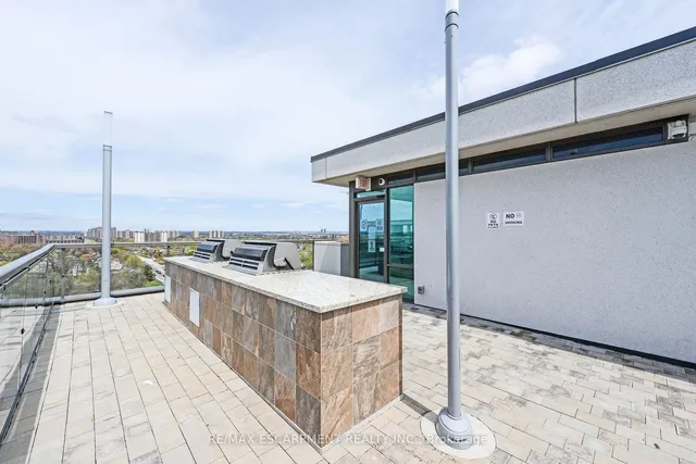 Additional property image - 80 Esther Lorrie Dr Unit 802