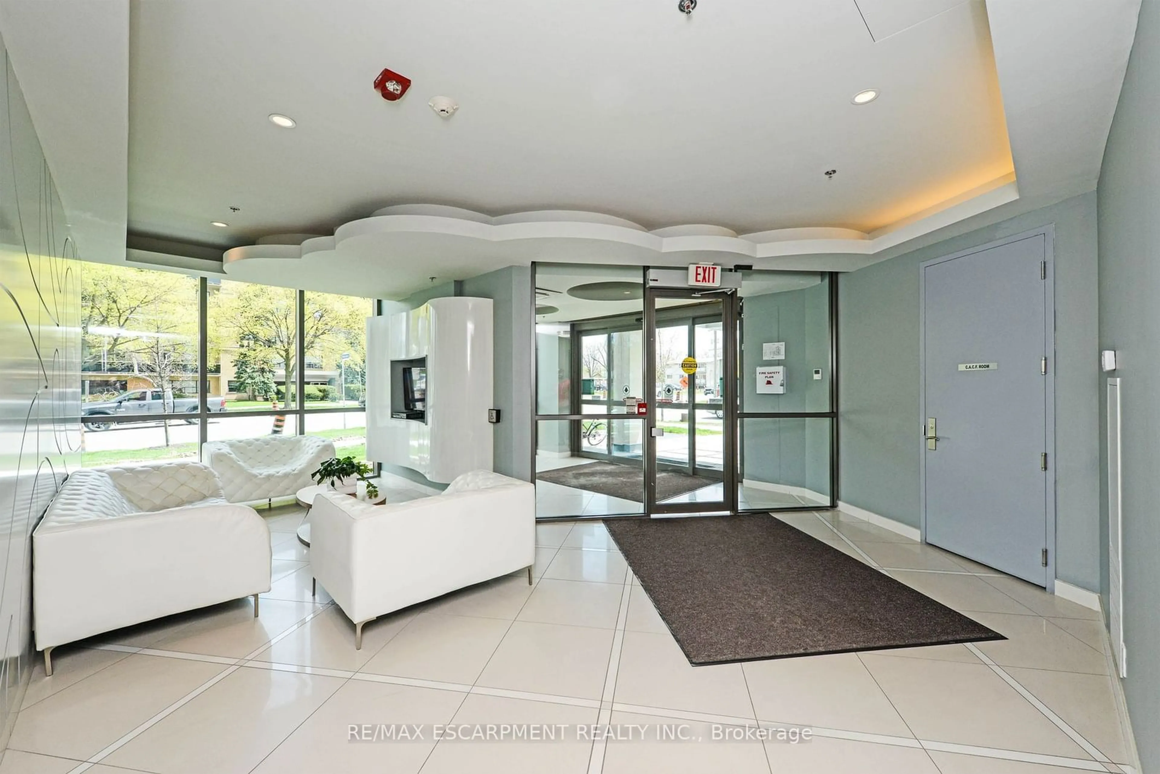 Indoor lobby, wood floors for 80 Esther Lorrie Dr #802, Toronto Ontario M9W 0C6