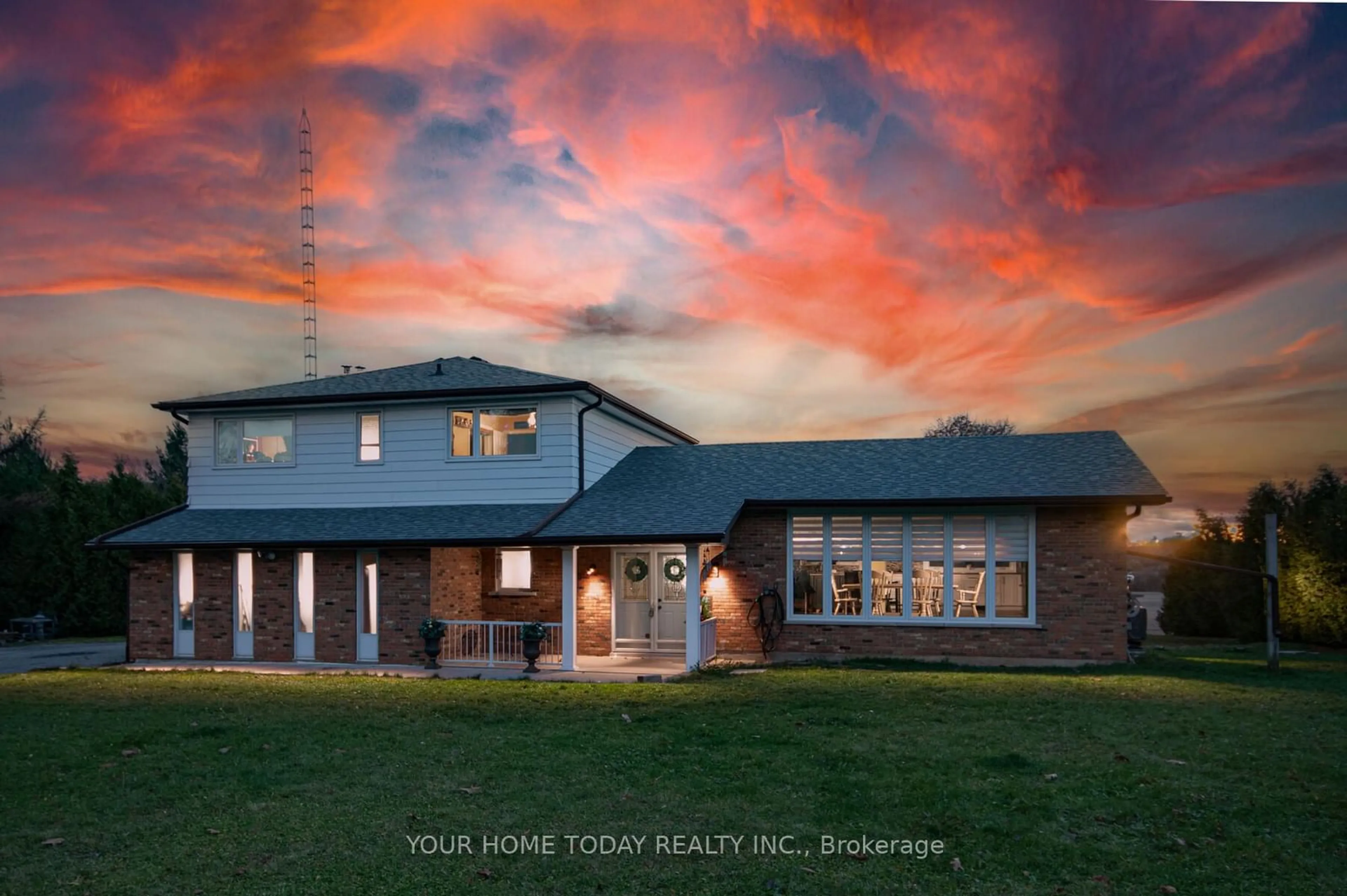 Frontside or backside of a home, the front or back of building for 9202 Ninth Line, Halton Hills Ontario L0P 1K0