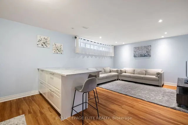 Additional property image - 6 LACHINE Crt