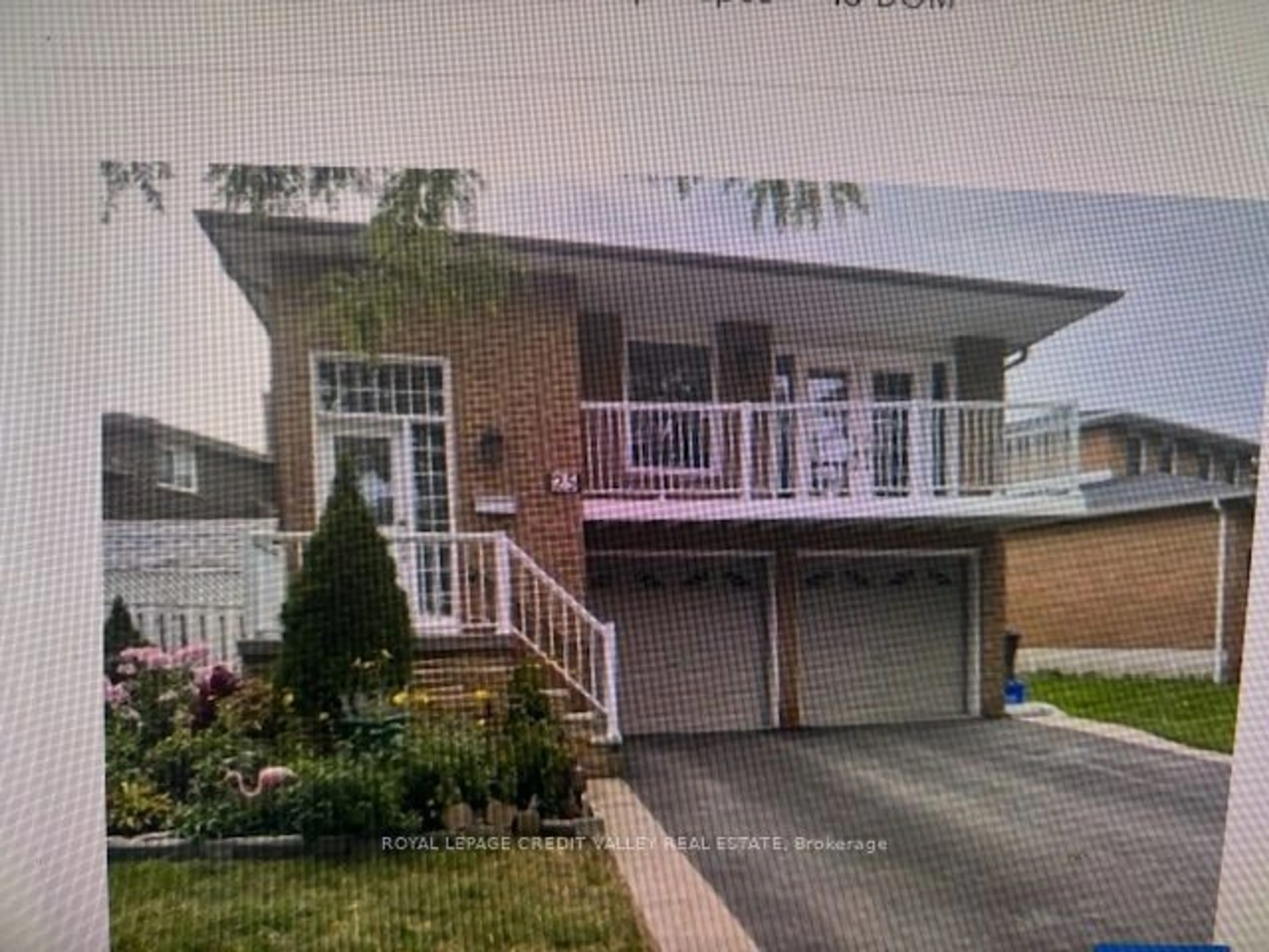 Frontside or backside of a home, the street view for 25 Lakecrest Tr, Brampton Ontario L6Z 1S2