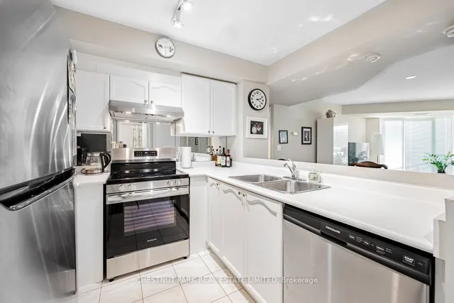 Additional property image - 190 Manitoba St Unit 910