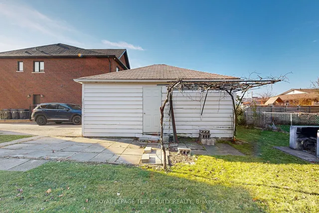 Additional property image - 202 Rustic Rd