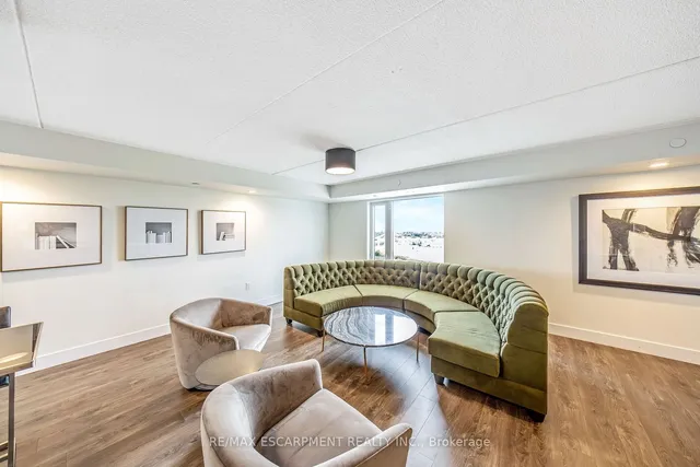 Additional property image - 716 Main St Unit 1109