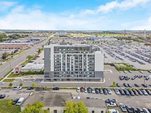Additional property image - 716 Main St Unit 1109